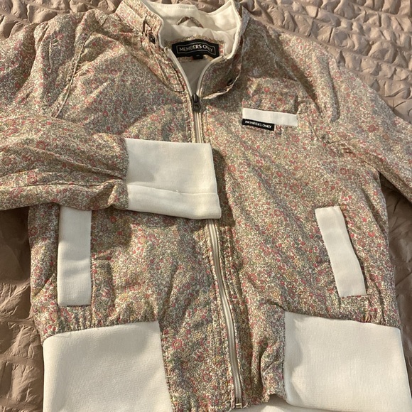 NWOT Members Only Floral Bomber Jacket 💐 - Picture 2 of 8